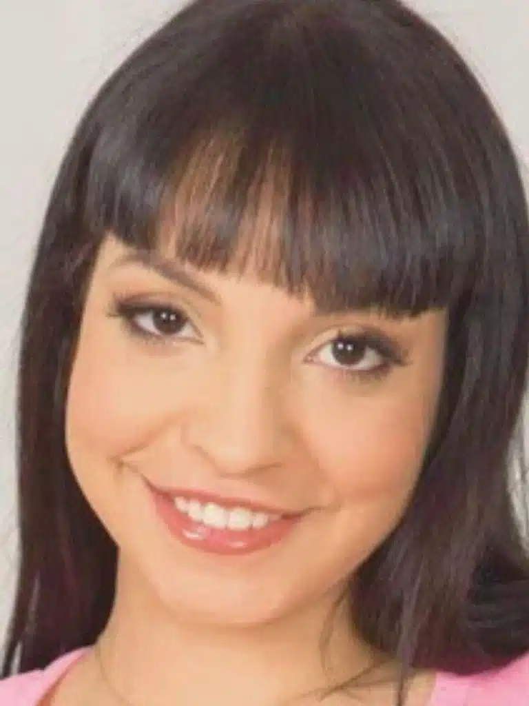 Amiee Cambridge Wiki/Bio, Age, Height, Weight, Net Worth Wikiindetail